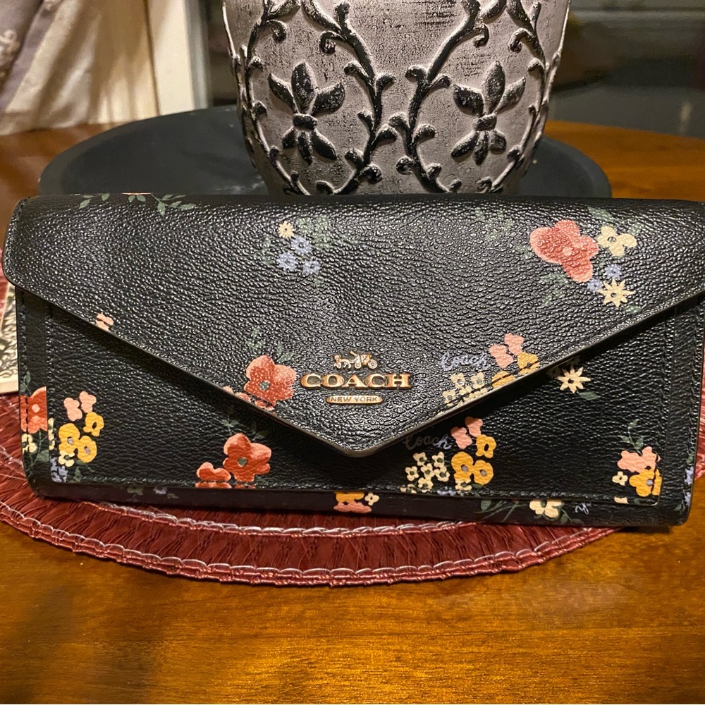 Coach Floral long wallet